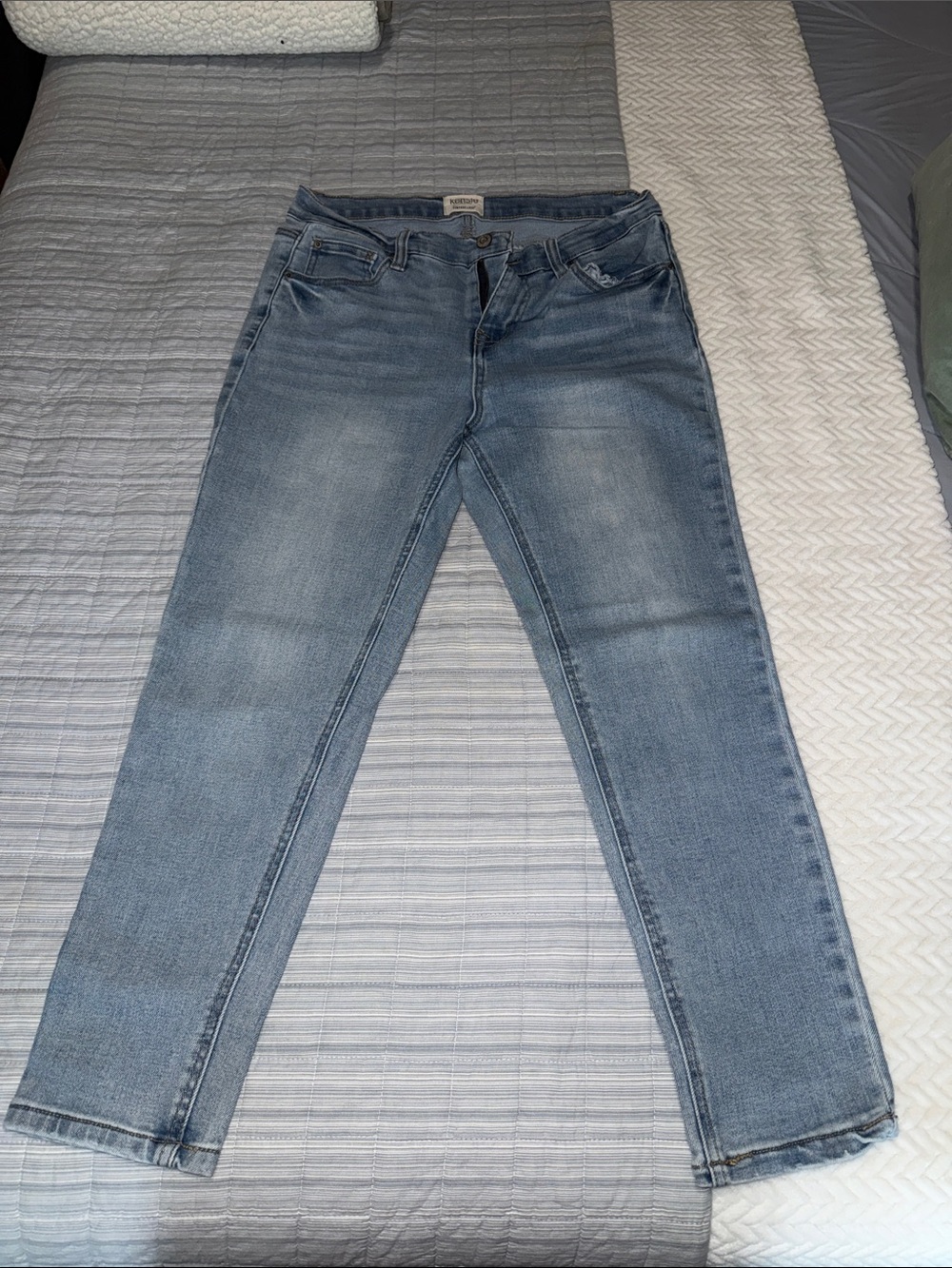 Kensie Light Blue Straight Leg Jeans
